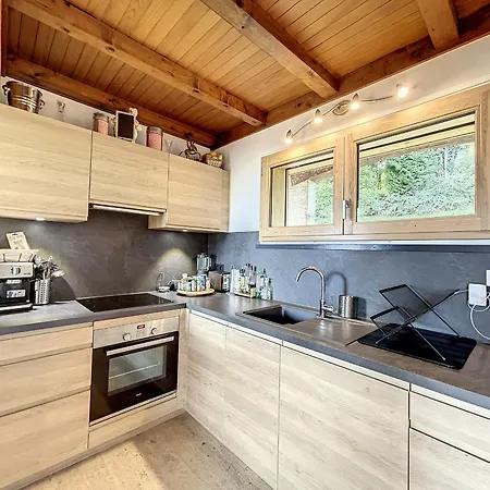 8 Couchages A Combloux, Hiver A La Saison, Ete A La Semaine - Fr-1-560-32 Chalet Combloux