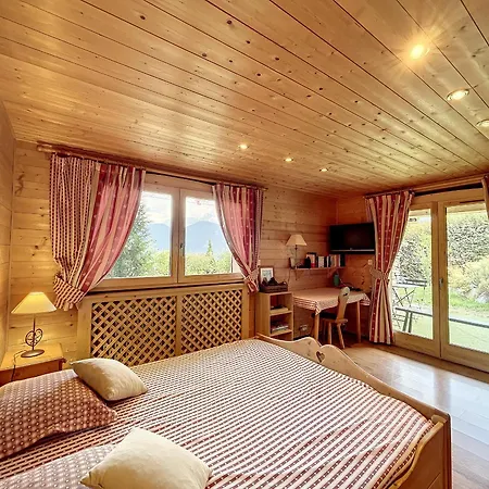8 Couchages A Combloux, Hiver A La Saison, Ete A La Semaine - Fr-1-560-32 Chalet Combloux