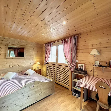 Chalet 8 Couchages A Combloux, Hiver A La Saison, Ete A La Semaine - Fr-1-560-32 Combloux